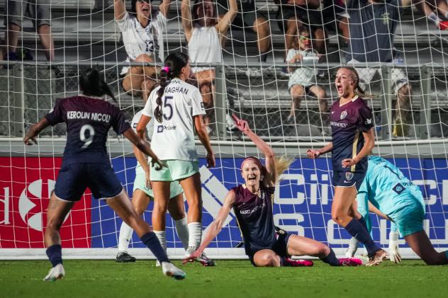 North Carolina Courage's Tyler Lussi celebrates goal