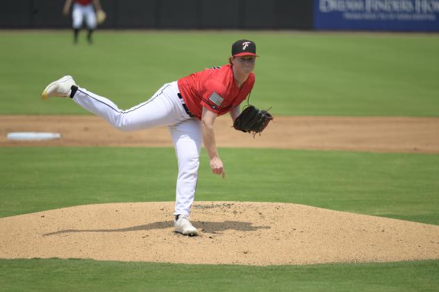 Fayetteville Woodpeckers' Nolan DeVos on the mound