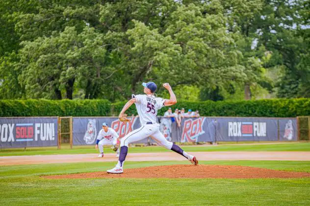 St. Cloud Rox pitcher Wes Burton