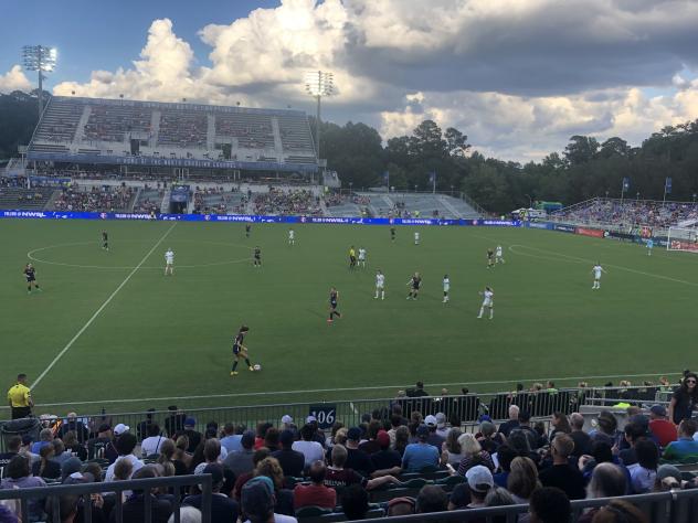 North Carolina Courage take on Racing Louisville FC