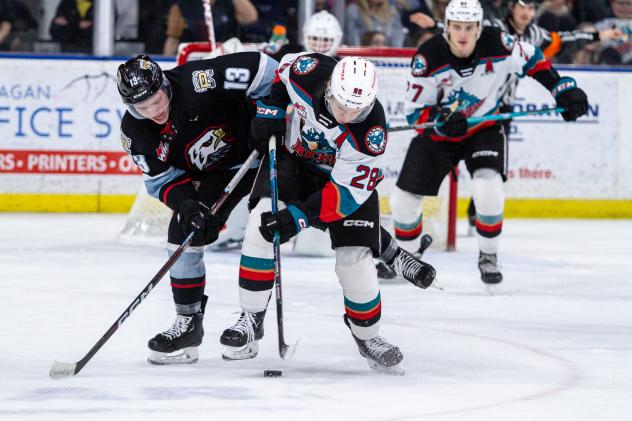 Kelowna Rockets battle the Portland Winterhawks