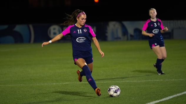 South Georgia Tormenta FC's Tess Werts in action