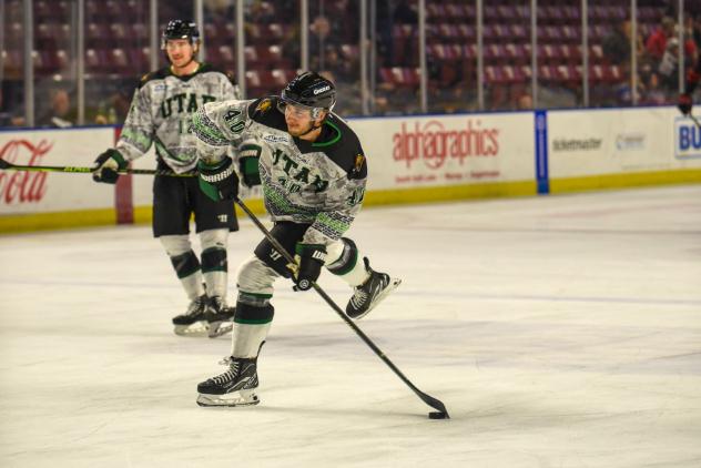 Utah Grizzlies defenseman Jacob Semik