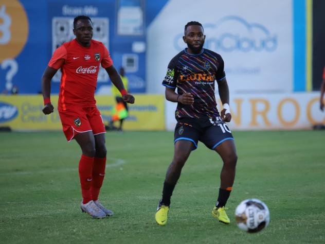 Birmingham Legion FC's Prosper Kasim and Las Vegas Lights FC' Justin Ingram
