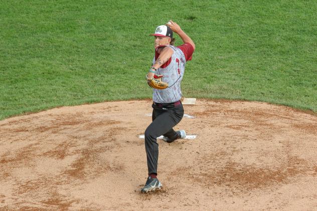 Wisconsin Rapids Rafters' Brycen Parrish on the mound