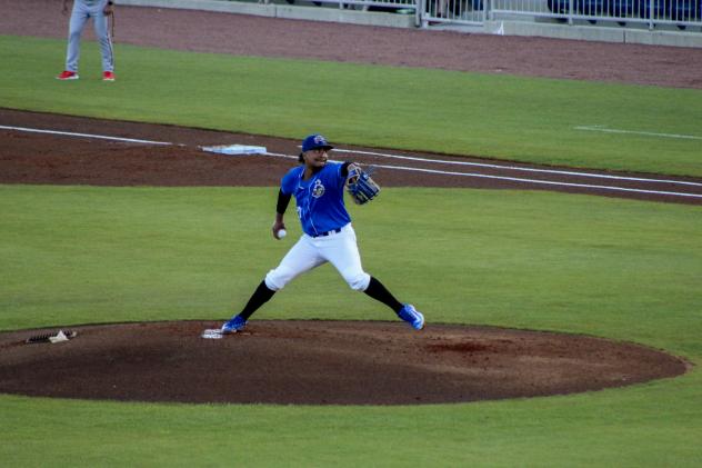 Biloxi Shuckers' Carlos Rodriguez on the mound