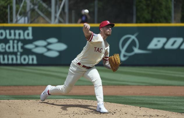 Tacoma Rainiers pitcher Adam Oller