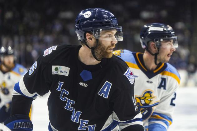 Jacksonville IceMen Forward Derek Lodermeier