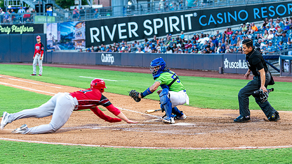 Tulsa Drillers' Hamlet Marte in action