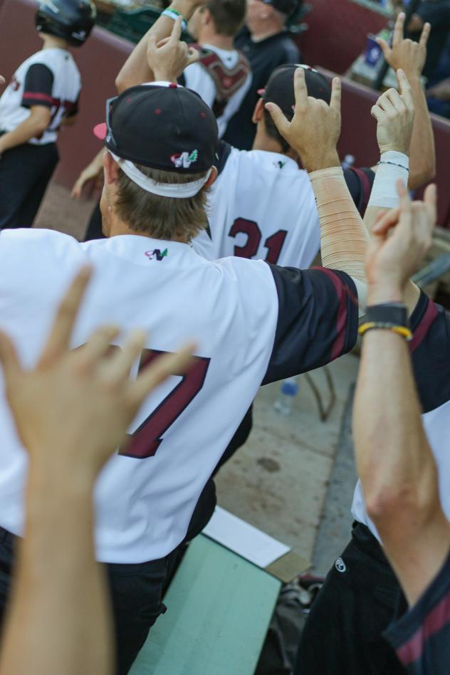 Wisconsin Rapids Rafters celebrate win