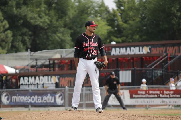Fargo-Moorhead RedHawks' Kevin Pilot on the mound