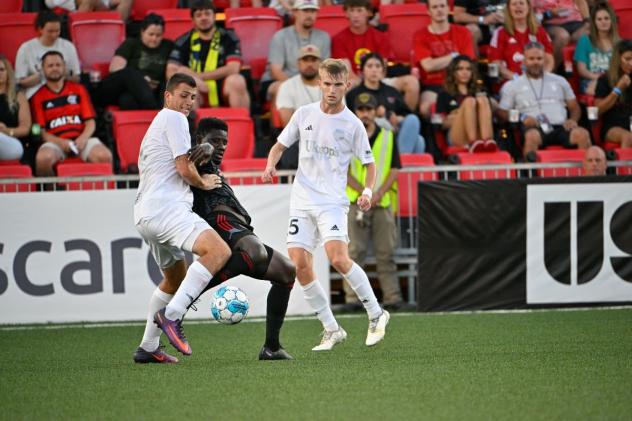 Richmond Kickers battle the Chattanooga Red Wolves