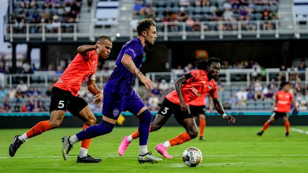 Louisville City FC battles Rio Grande Valley FC