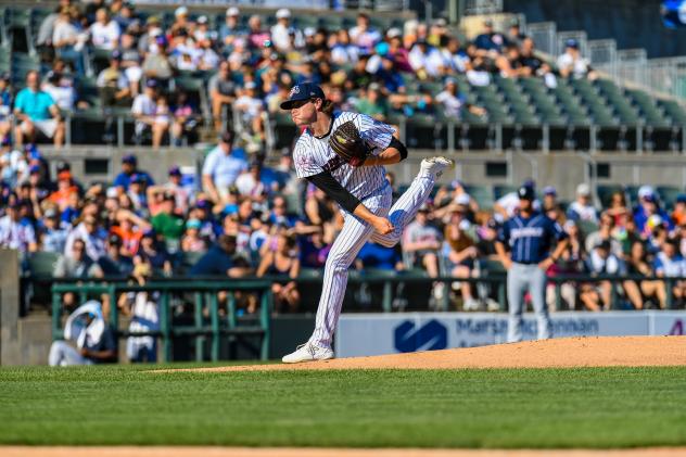 Somerset Patriots pitcher Blane Abeyta