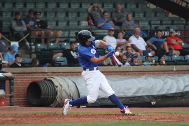 Evansville Otters' Ethan Skender at bat