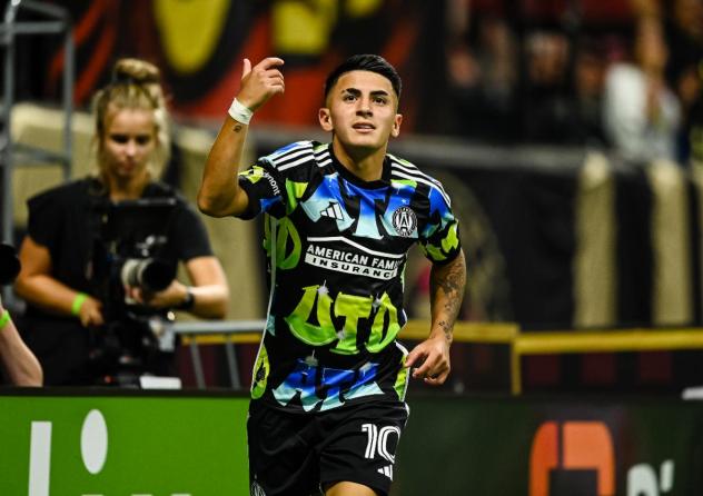 Atlanta United midfielder Thiago Almada