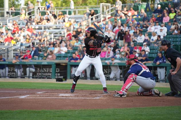 Fargo-Moorhead RedHawks' Dillon Thomas at bat