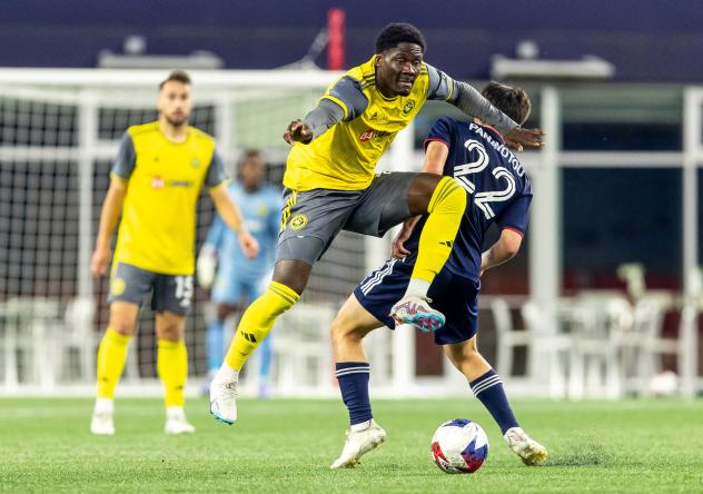 Pittsburgh Riverhounds SC defender/midfielder DZ Harmon