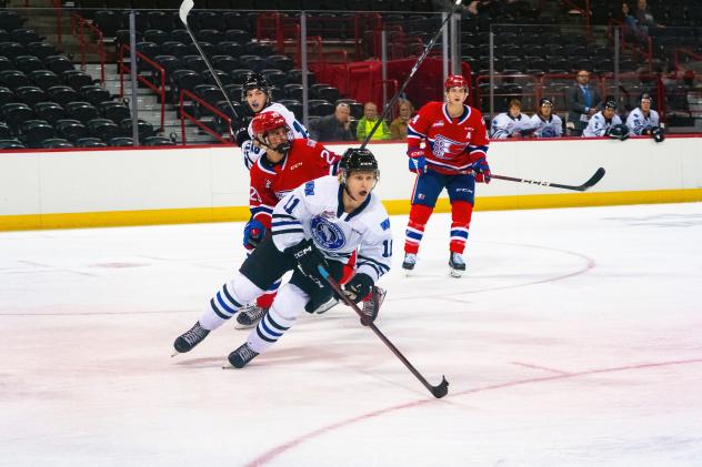 Wenatchee Wild's Gabe Ludwig in action