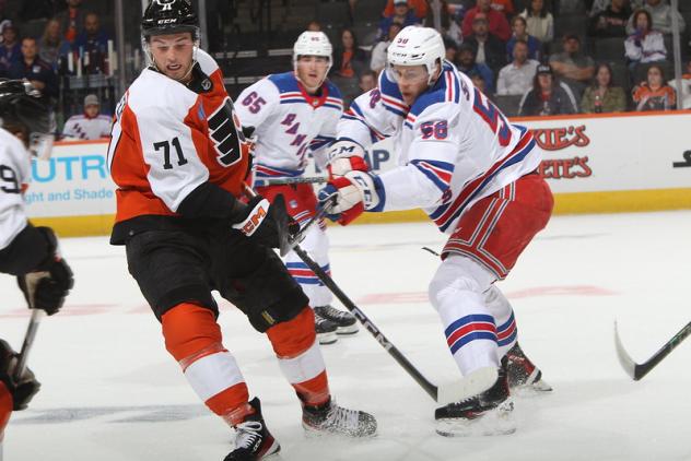 Lehigh Valley Phantoms battle the Kitchener Rangers