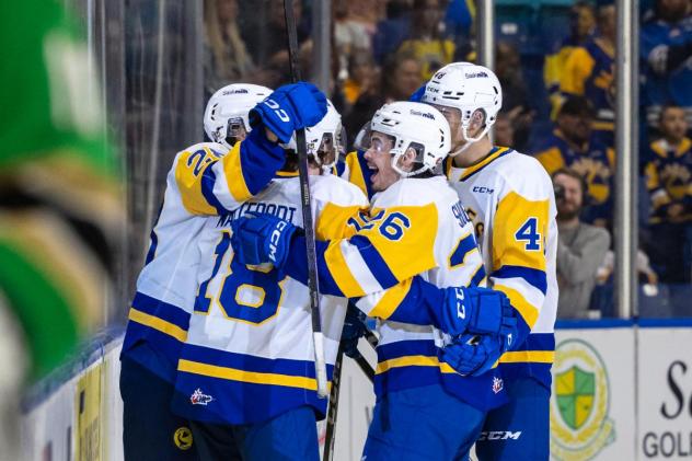 Saskatoon Blades celebrate win