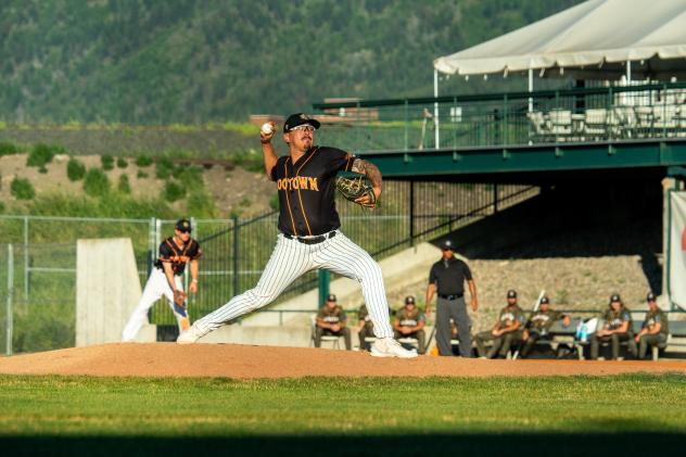 Missoula PaddleHeads pitcher Alfredo Villa