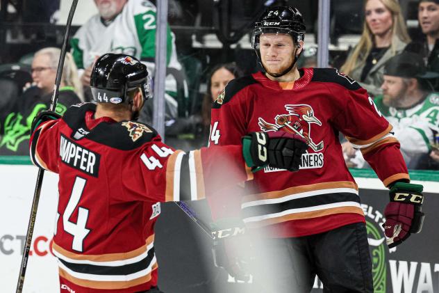 Tucson Roadrunners' Steven Kampfer and Jan Jenik on game night