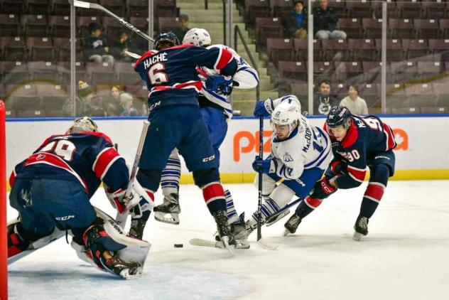 Saginaw Spirit Fall battle the Mississauga Steelheads