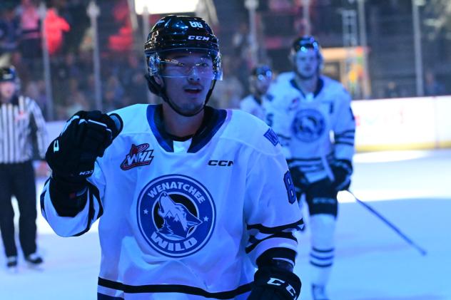 Wenatchee Wild's Kenta Isogai