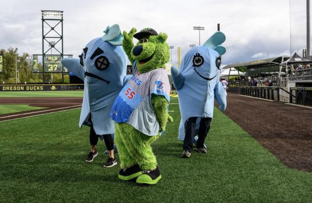 Eugene Emeralds Exploding Whales mascots