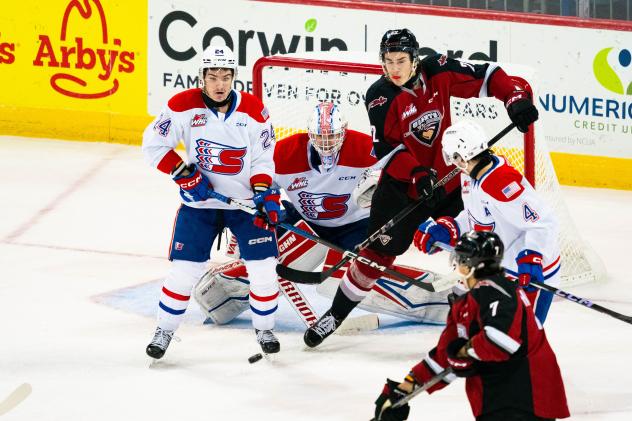 Vancouver Giants battle the Spokane Chiefs