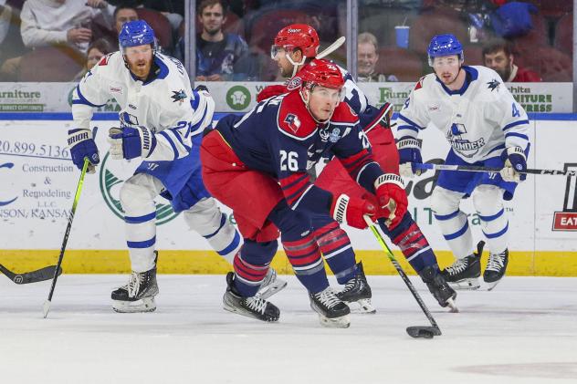 Allen Americans center Spencer Asuchak vs. the Wichita Thunder