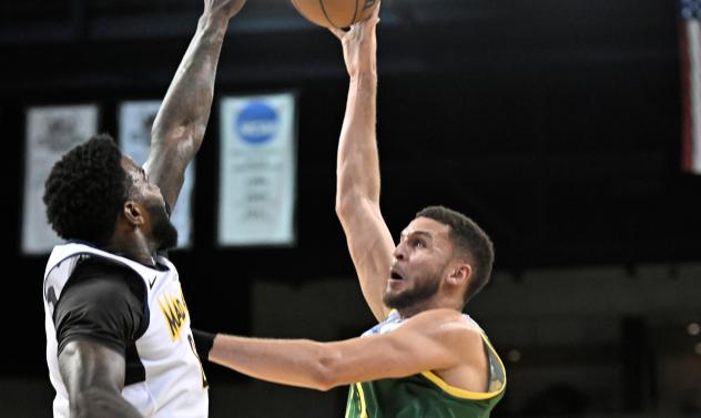 Cleveland Charge's Pete Nance in action