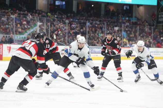 Belleville Seantors face the Cleveland Monsters