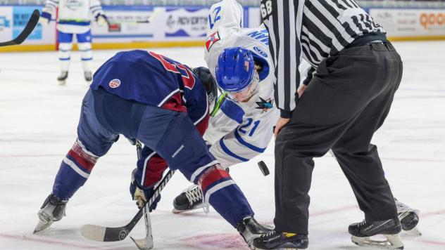 Wichita Thunder face off with the Tulsa Oilers