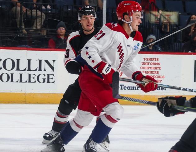 Allen Americans forward Blake Murray