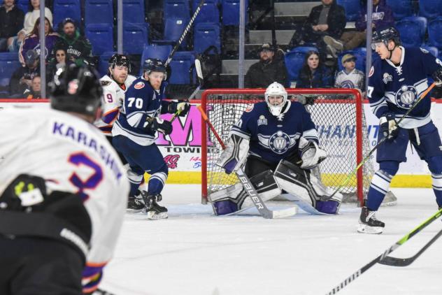Worcester Railers' Tristan Lennox in action