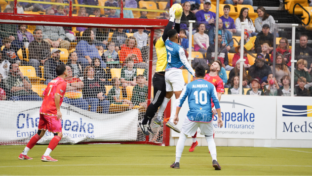 St. Louis Ambush battle the Baltimore Blast