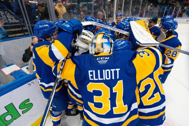 Saskatoon Blades celebrate win