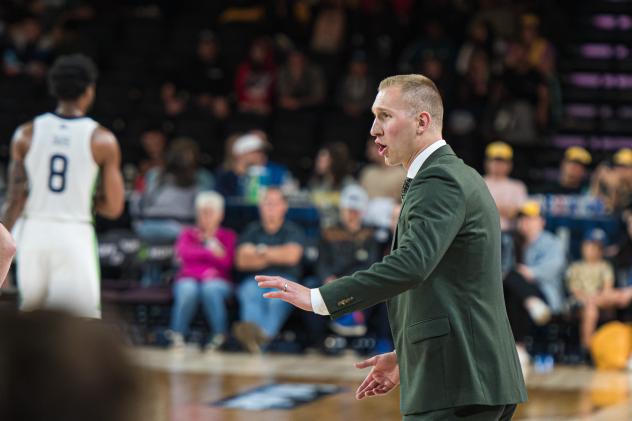 Edmonton Stingers Head Coach and GM Jordan Baker