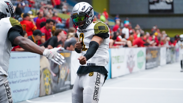 San Diego Strike Force quarterback Nate Davis