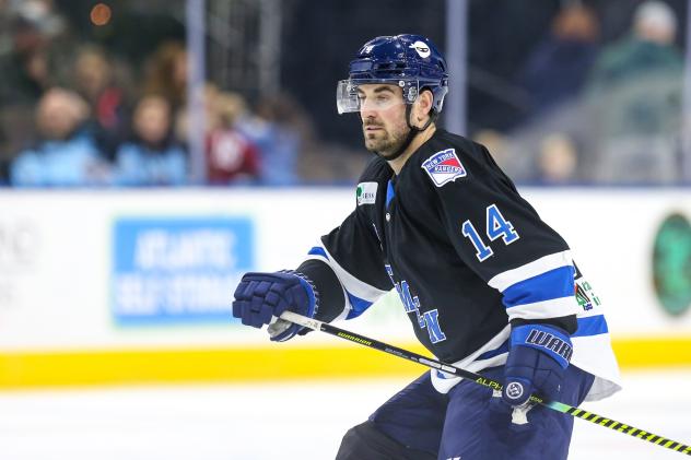 Jacksonville Icemen defenseman Sean Leonard