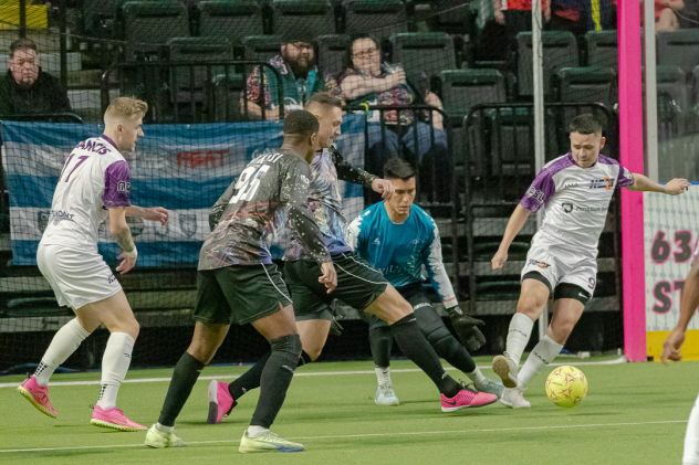 St. Louis Ambush battle the Harrisburg Heat