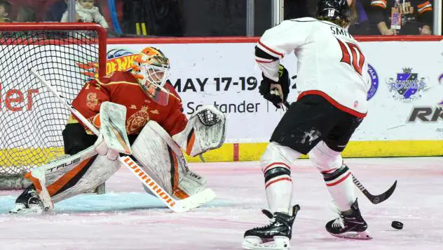 Adirondack Thunder forward Ryan Smith eyes the Reading Royals' goal
