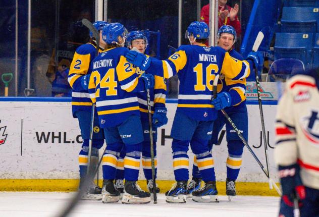 Saskatoon Blades celebrate win