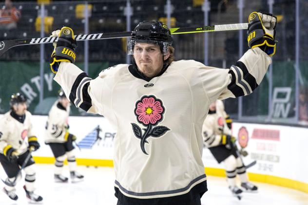 Defenseman Robbie Stucker with the Iowa Heartlanders