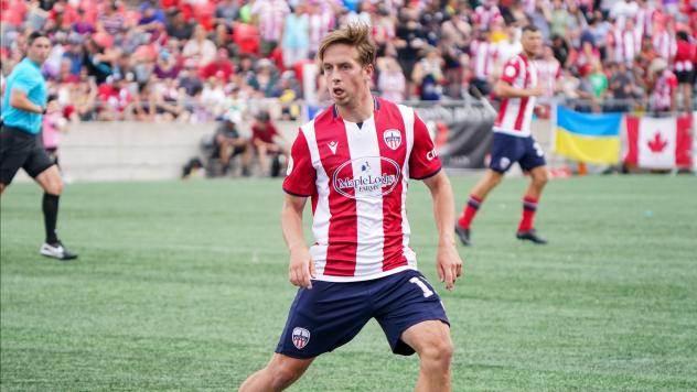 Atlético Ottawa midfielder Noah Verhoeven