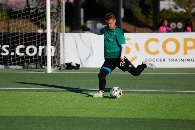 Goalkeeper Taylor Bailey with Oakland Roots SC