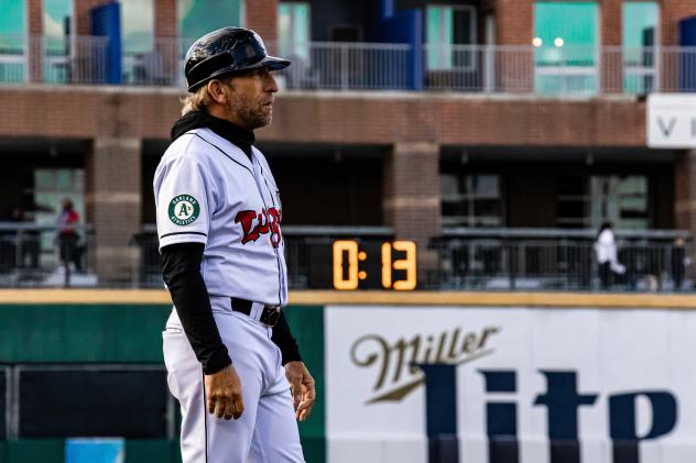 Lansing Lugnuts Manager Craig Conklin