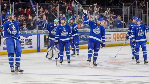 Wichita Thunder salute the fans